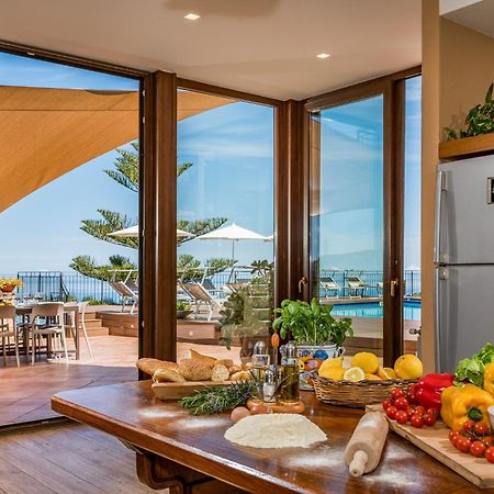 צ'פאלו Villa Provenza 12&4, Emma Villas מראה חיצוני תמונה
