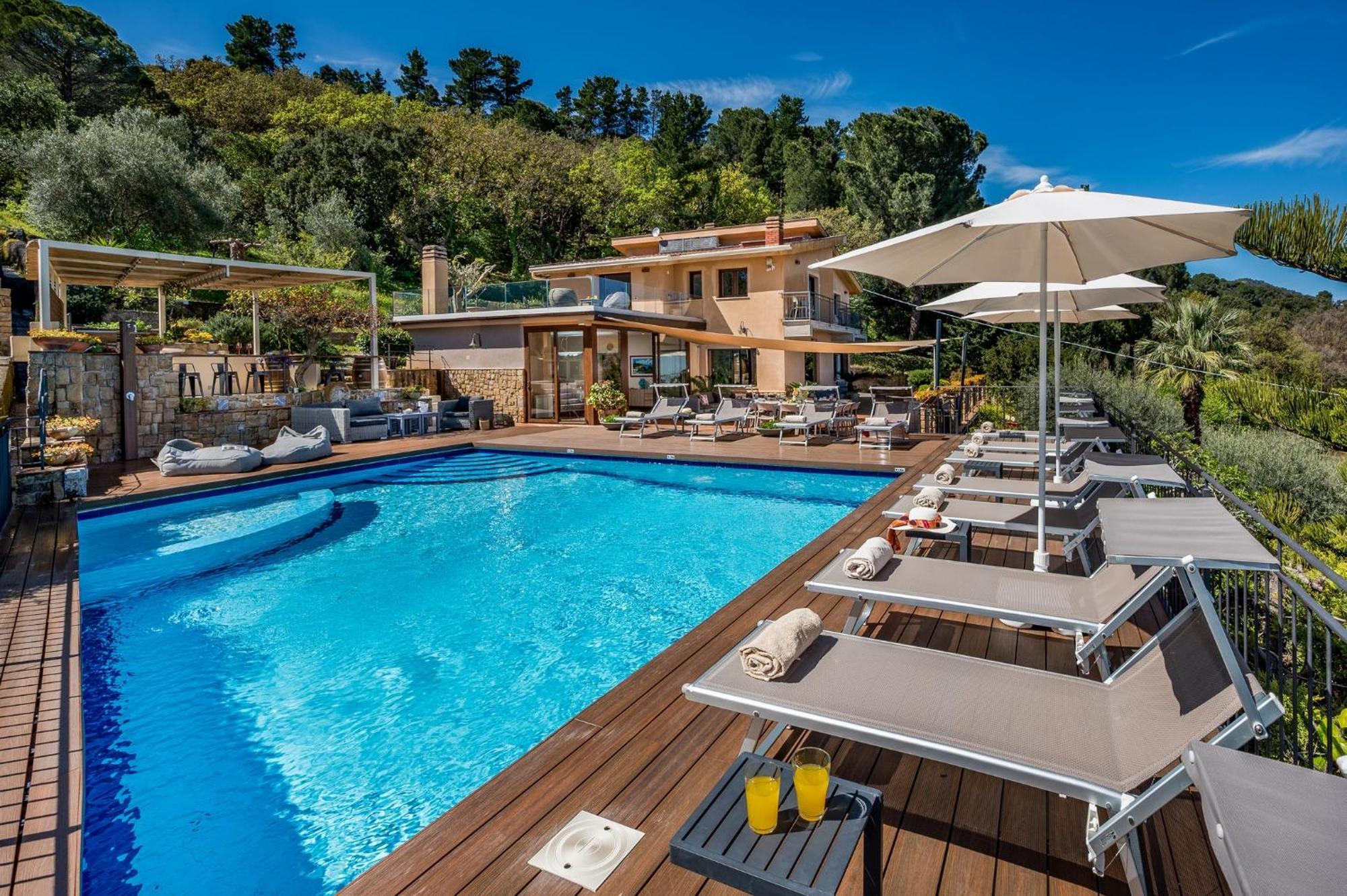 צ'פאלו Villa Provenza 12&4, Emma Villas מראה חיצוני תמונה